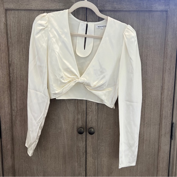 Reformation Barcelona Silk Two Piece - Picture 8 of 15